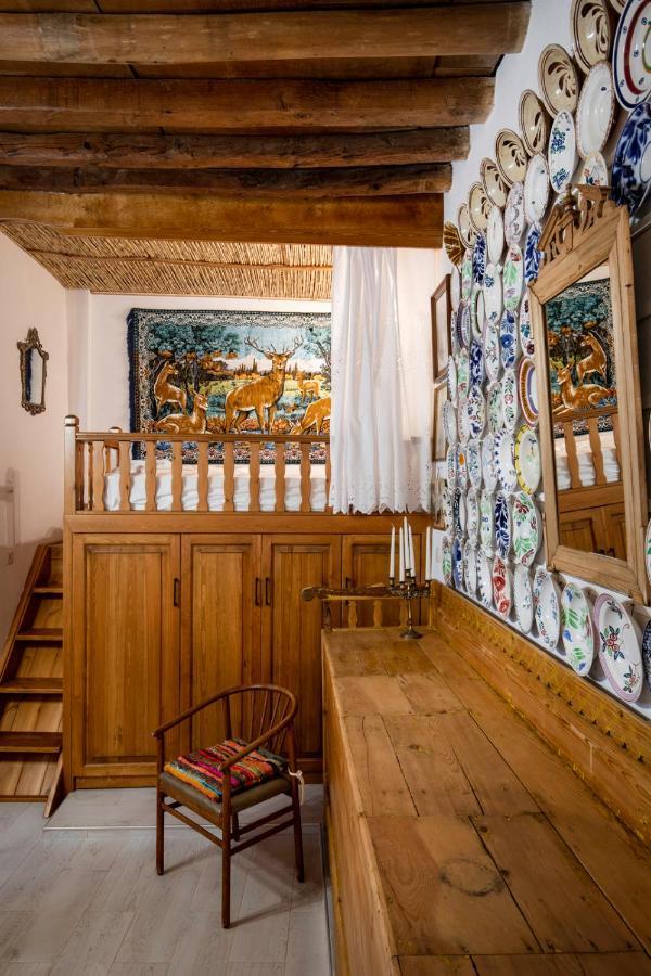 Апартаменти "Finio" Traditional House Арханґелос Екстер'єр фото