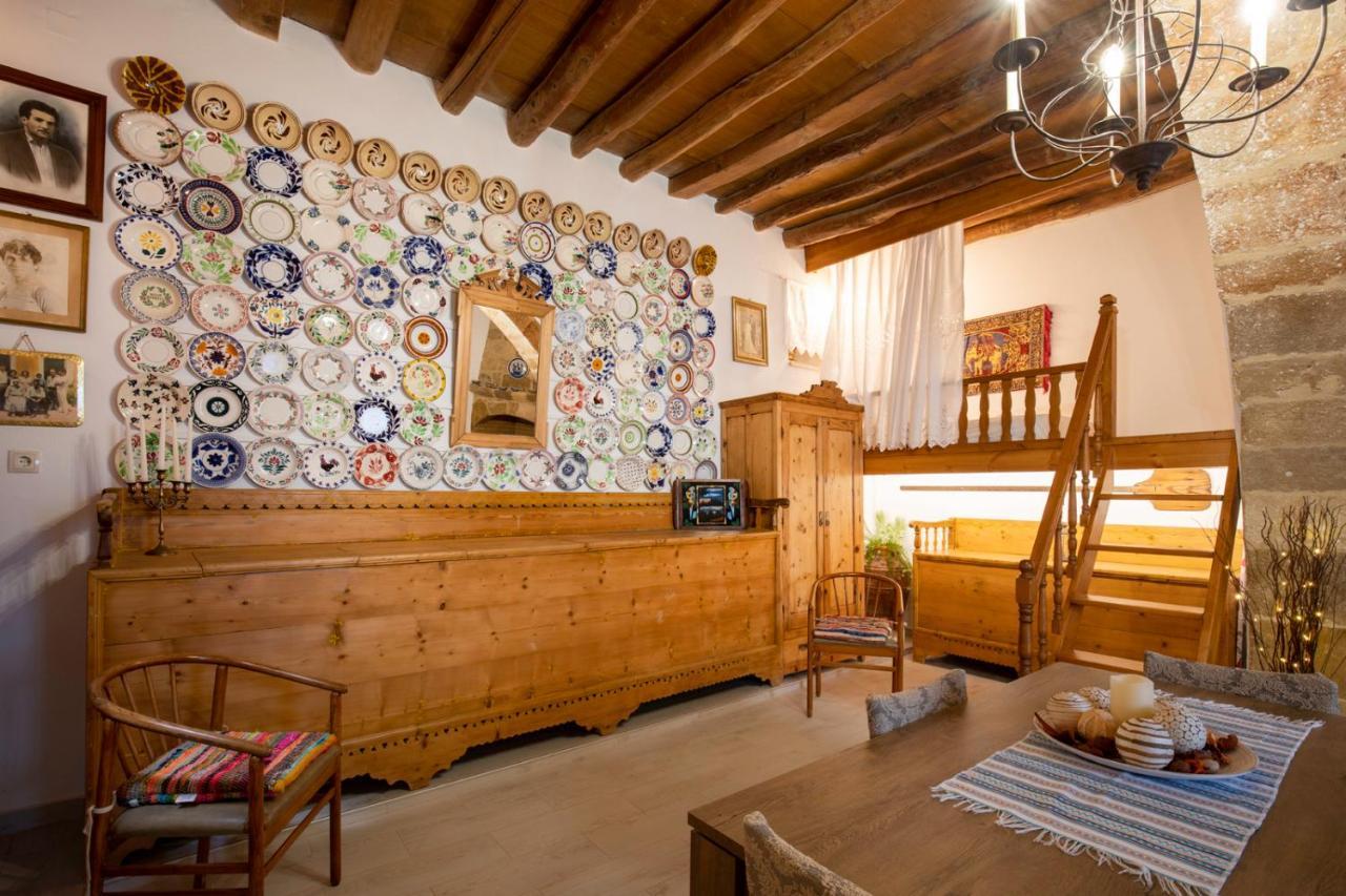Апартаменти "Finio" Traditional House Арханґелос Екстер'єр фото